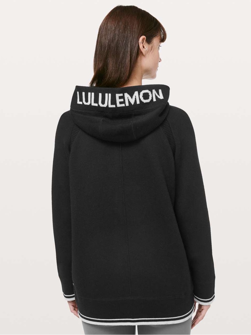 Lululemon Soothe Away Hoodie
Black / Stargaze Cashlu Cashmere Size Small 4-6